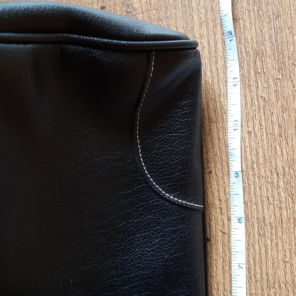Handbag - Picture 15 of 16